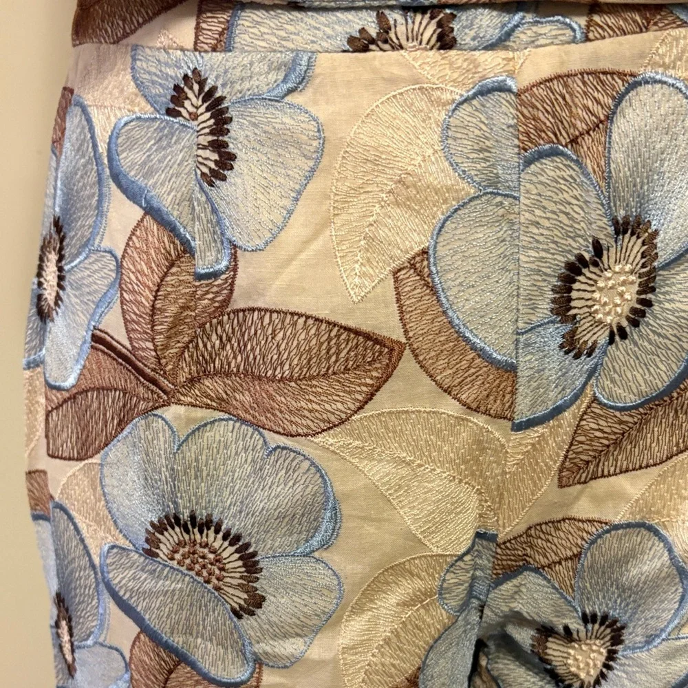 Etcetera Floral Two-Piece Pantsuit in Cream, Blue, and Brown - Picture 2 of 5